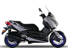 XMAX 300